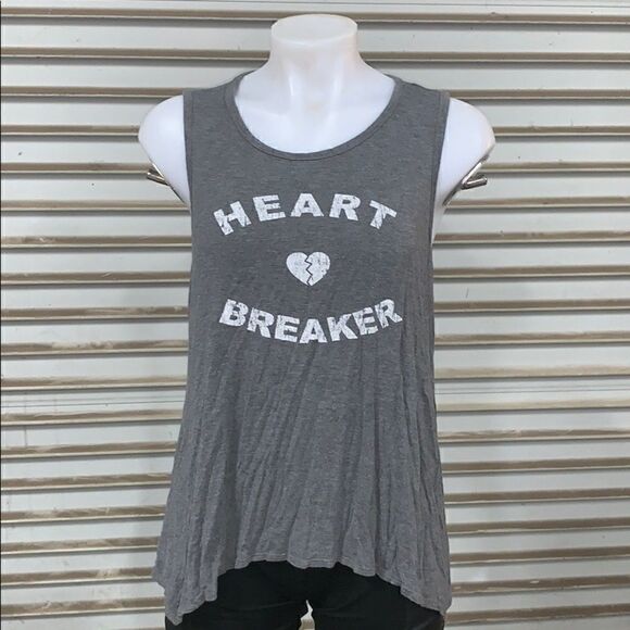 Enough about me sleeveless heart breaker top - Picture 3 of 6
